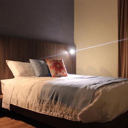 Hotel Inti Кито Экстерьер фото