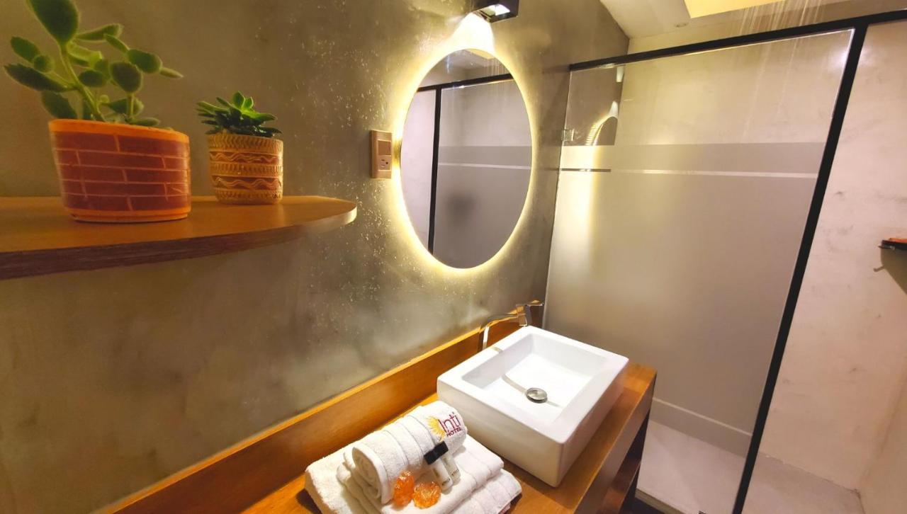 Hotel Inti Кито Экстерьер фото