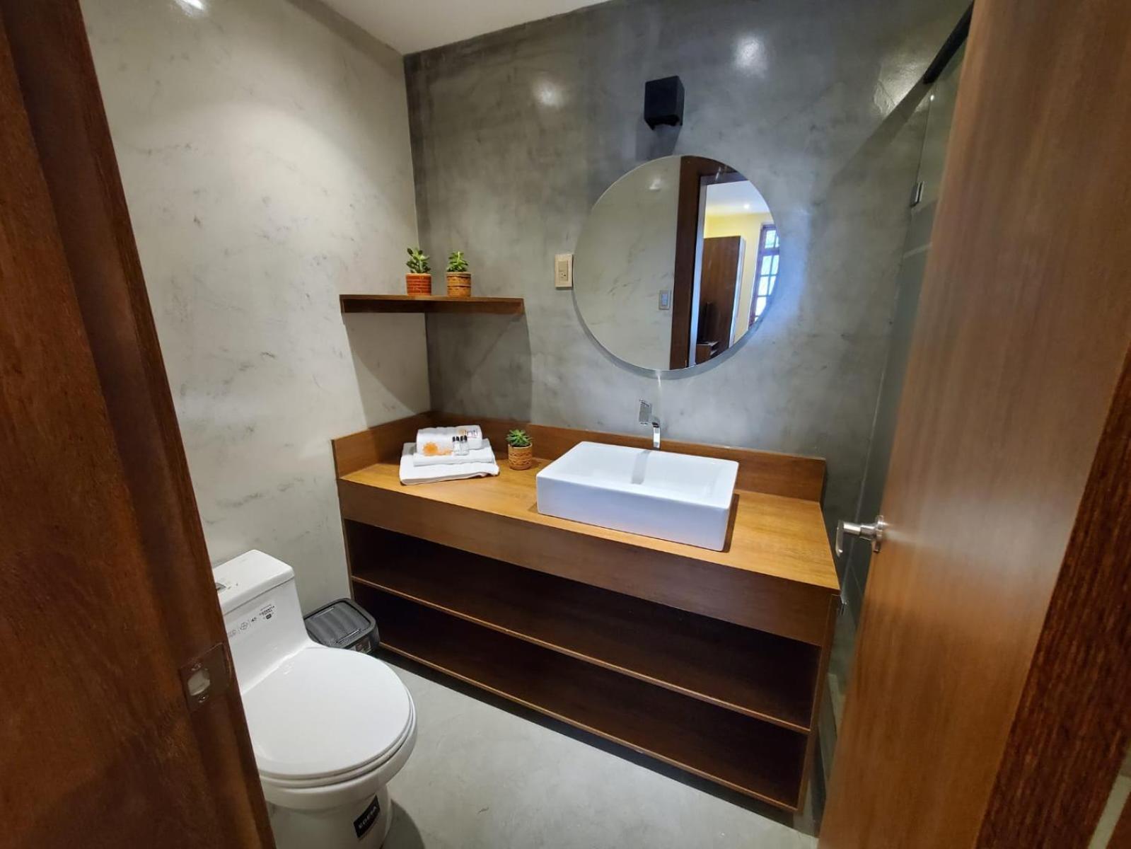 Hotel Inti Кито Экстерьер фото